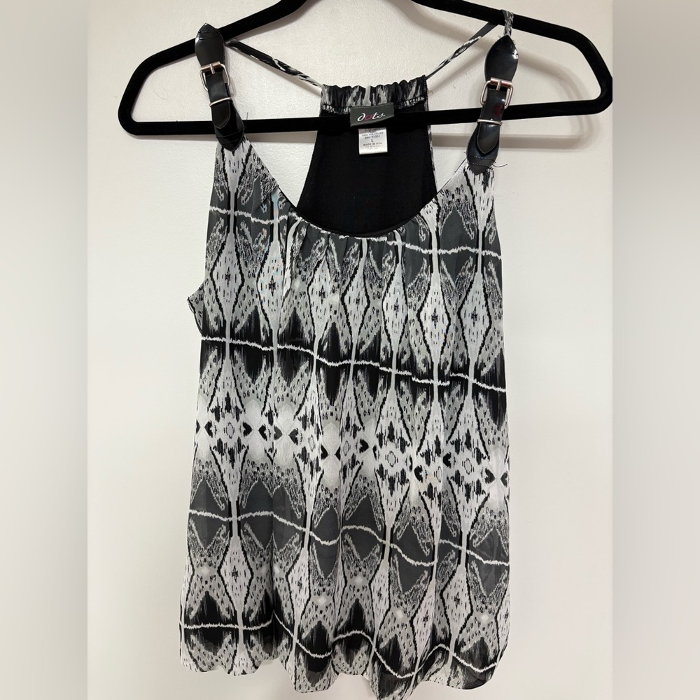 Dots Monochrome Patterned Camisole